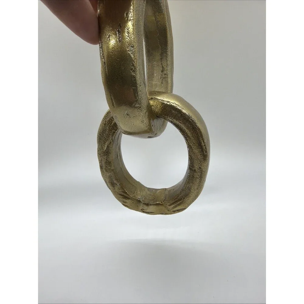 Modern Gold Textured Interlocking Ring Sculpture - Abstract Chain Link
